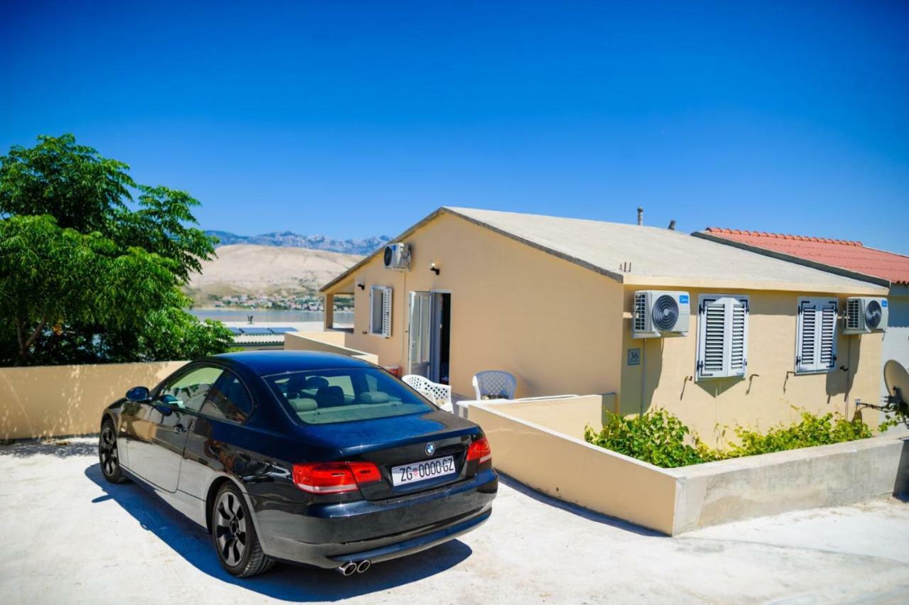 Apartments Lux Pag Pag Town Exterior photo